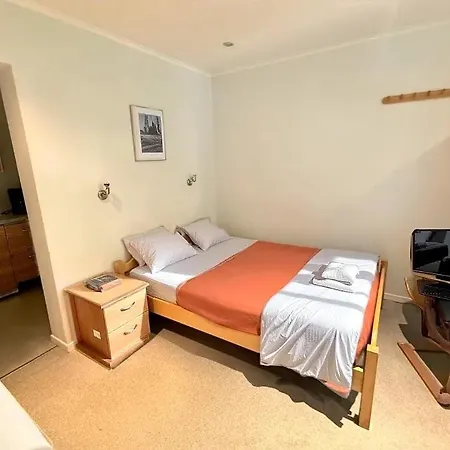 Apartment Rachel 21 Mons